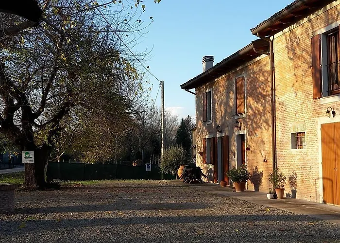 Ravaglia Grande * Castel Guelfo Di Bologna