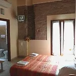 Ravaglia Grande Landsted Castel Guelfo Di Bologna